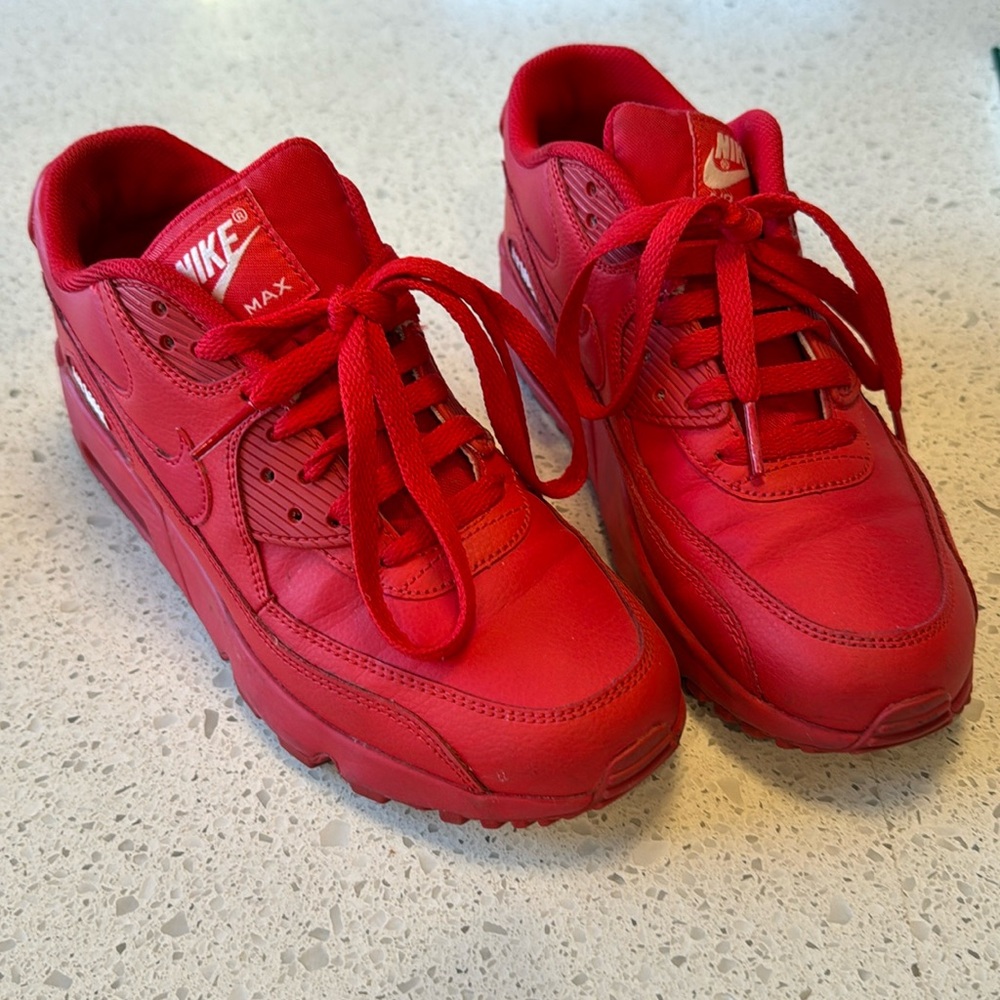 Nike air max 90’s in University red